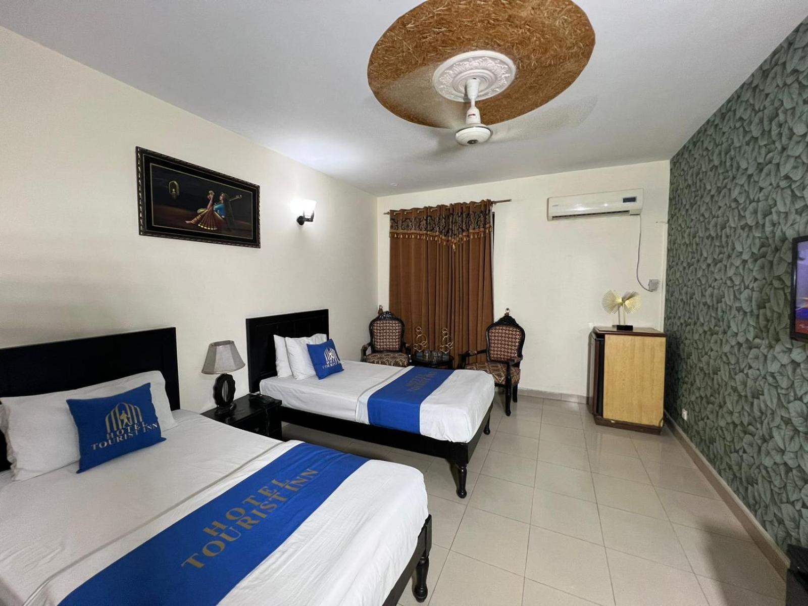 Hotel Tourist Inn Lahore Exterior photo